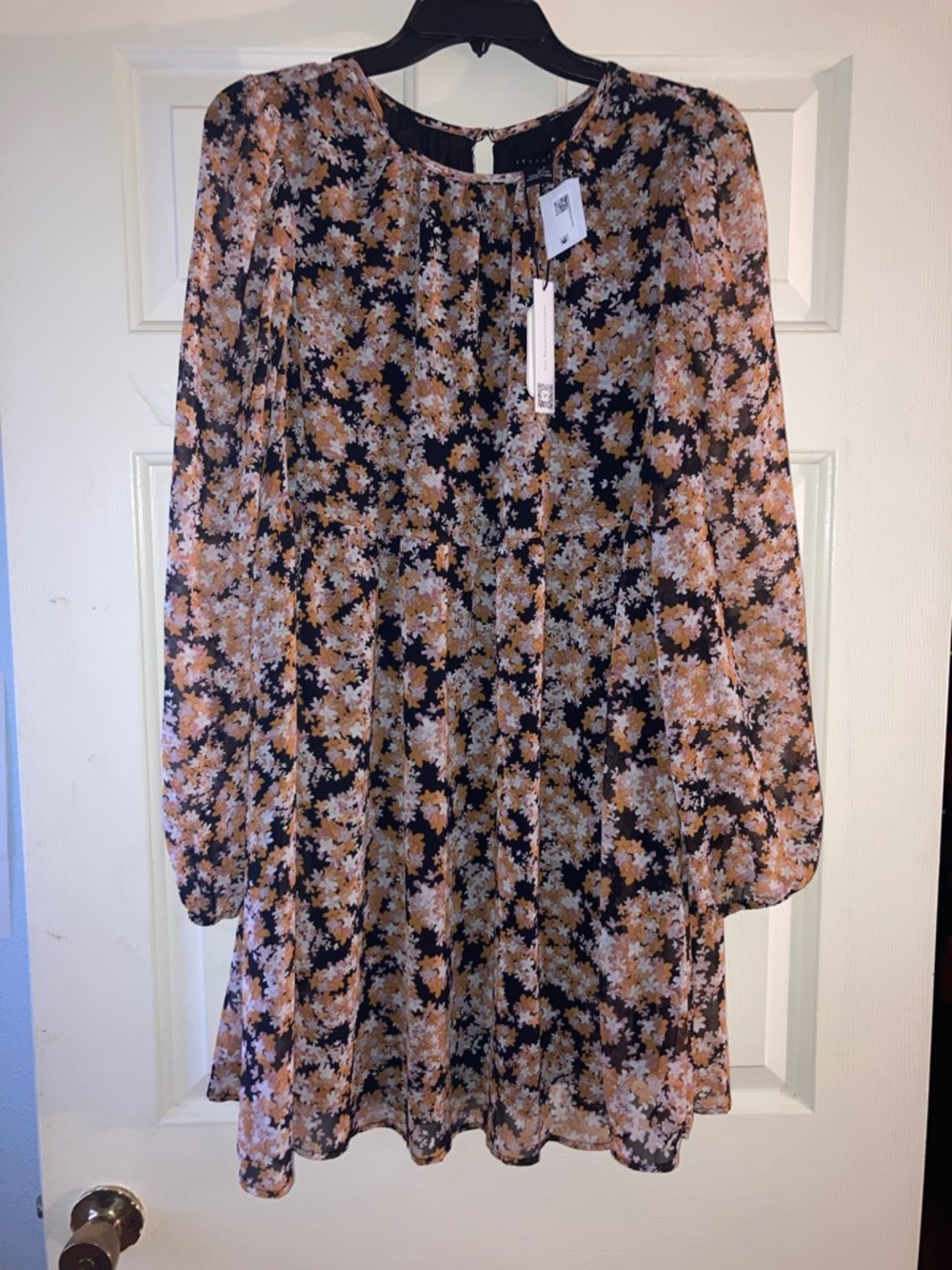 Sanctuary Black Floral Long-Sleeve Mini Dress with Peach & Cream Flowers